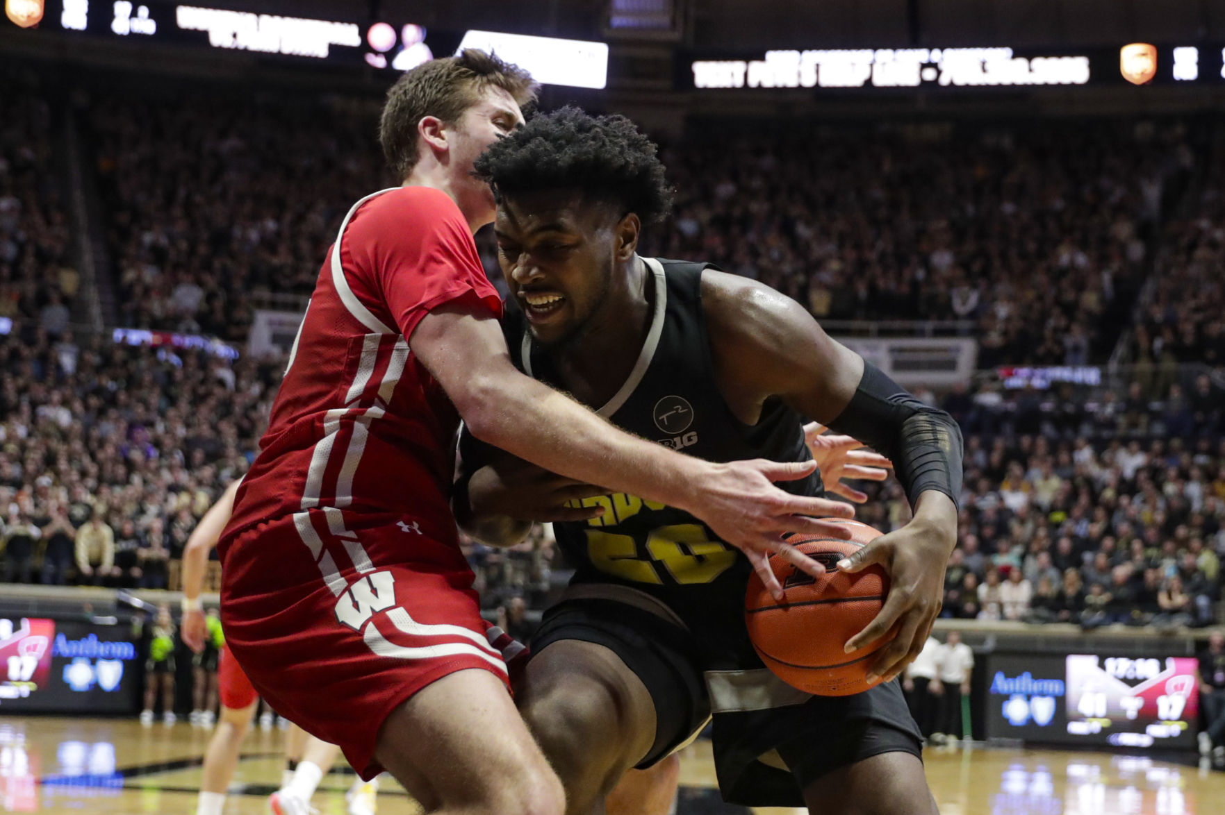 Boilermakers 70, Badgers 51